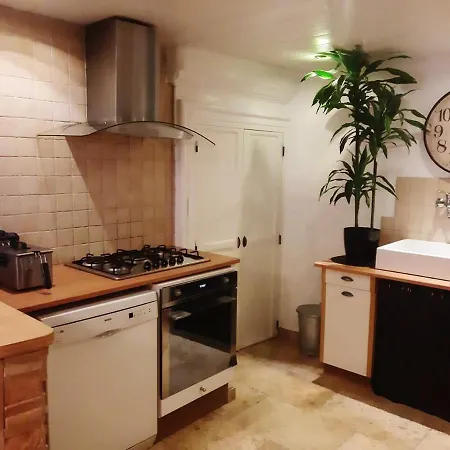 Accueillant A Beaucaire 90 M² Ideal Pour Les Familles Διαμέρισμα *